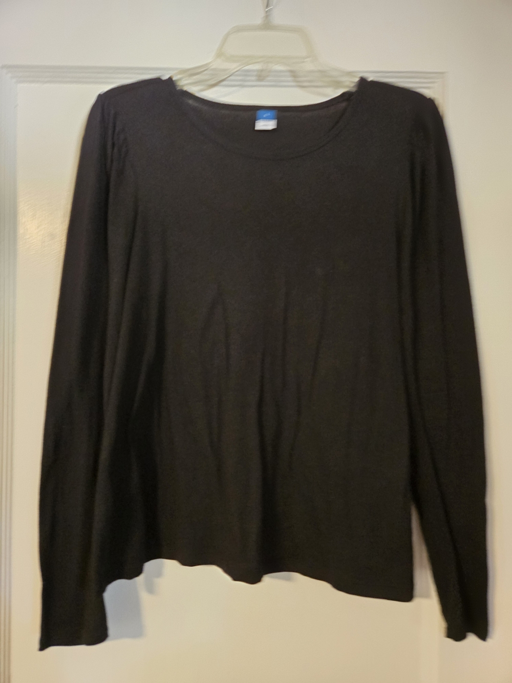 Old Navy Black Long Sleeve Crewneck Top